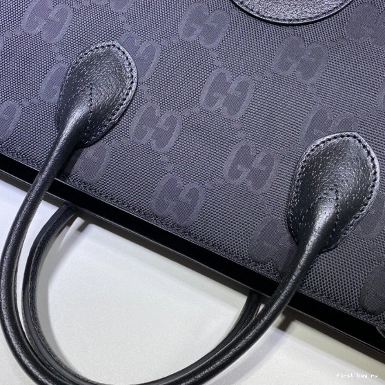 First bag ru bag Off Grid The GUCCI tote 0805